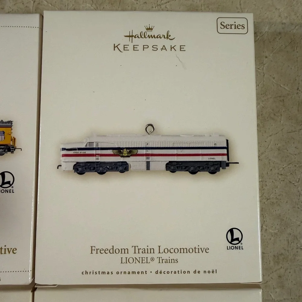 Hallmark Keepsake Lionel Train Ornament Lot of 4 Union Pacific Freedom Train NYC